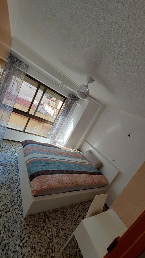 Central Accommodation Alicante Ngoại thất bức ảnh